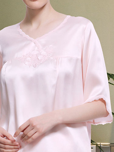 半袖シルクパジャマ レディース ピンク　花刺繍
