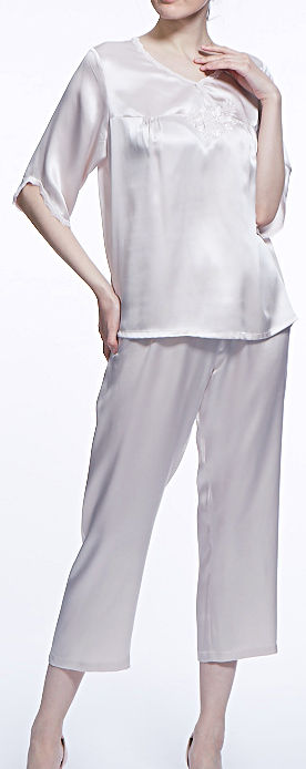 半袖シルクパジャマ レディース 灰色　花刺繍